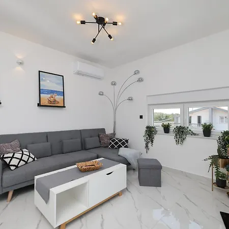 Two Bedroom With A Sea View In A Quiet Area